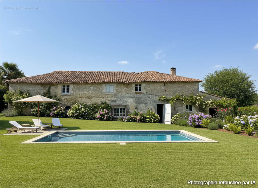 Maison à DIRAC