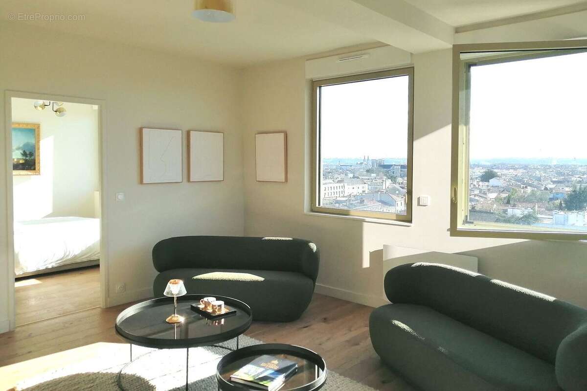 Appartement à BORDEAUX