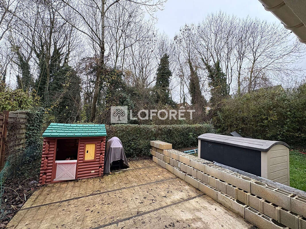 Maison à PONTAULT-COMBAULT