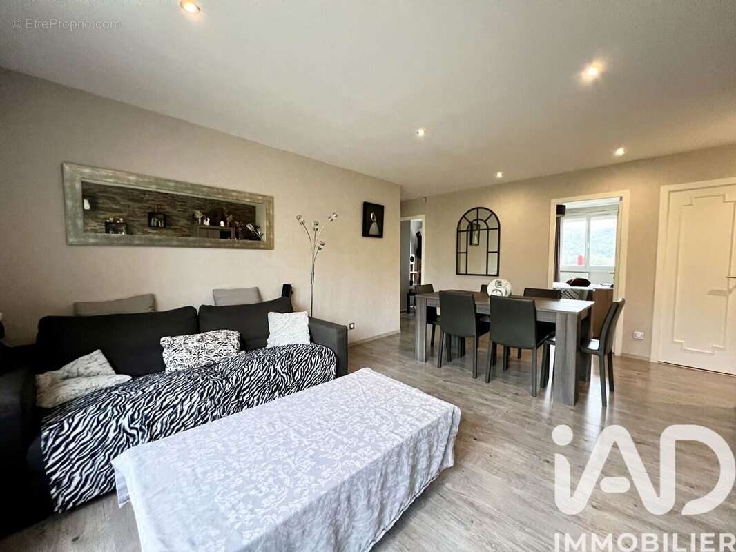 Photo 3 - Appartement à LE PONT-DE-CLAIX