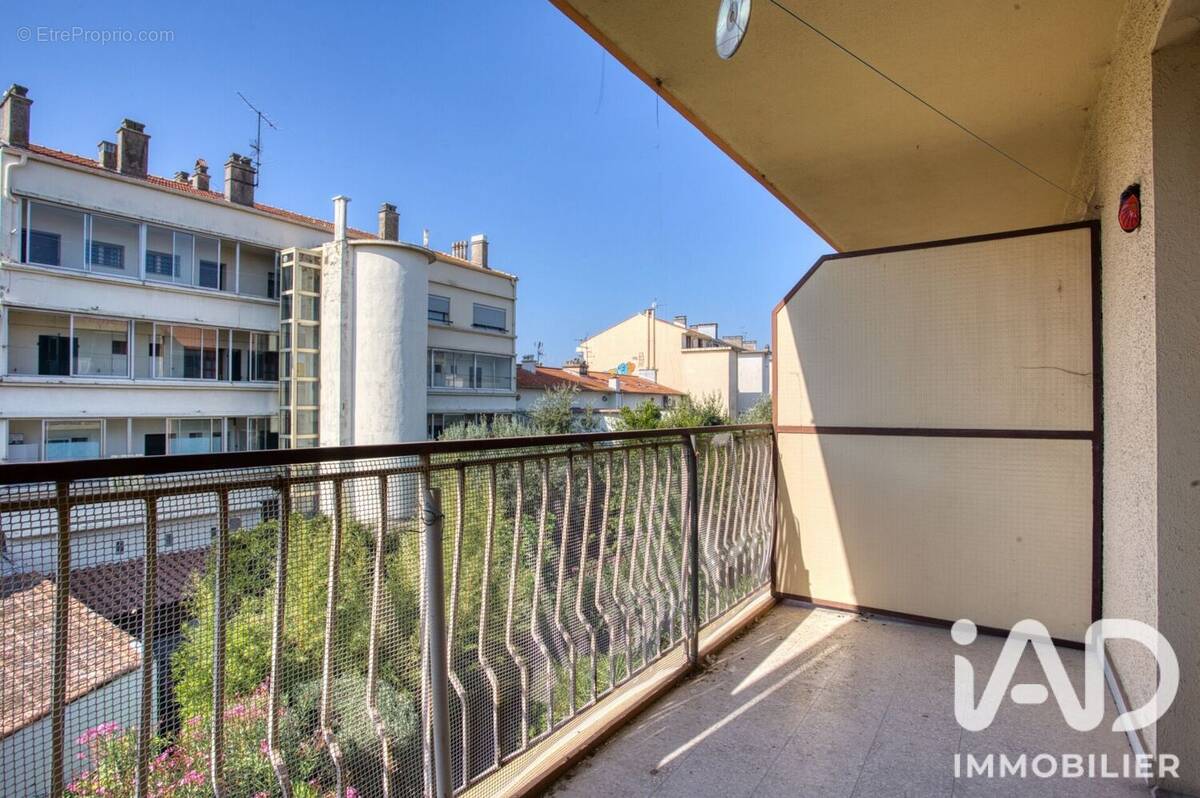 Photo 1 - Appartement à FREJUS
