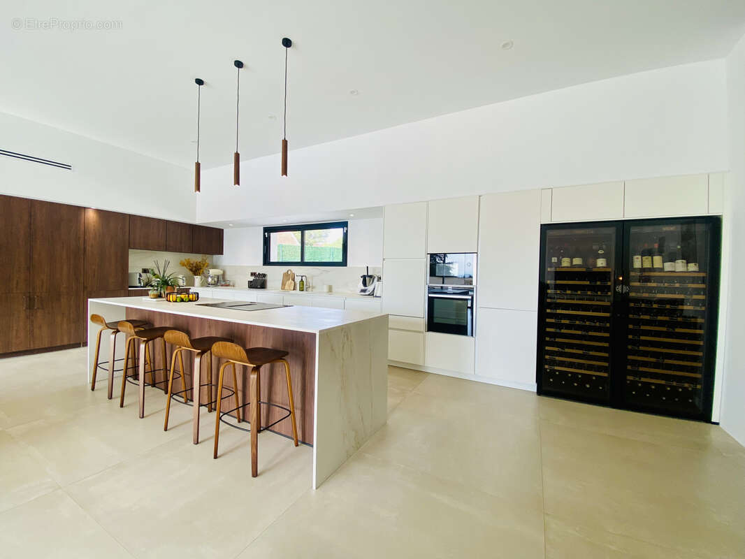 Maison à VILLEMOUSTAUSSOU