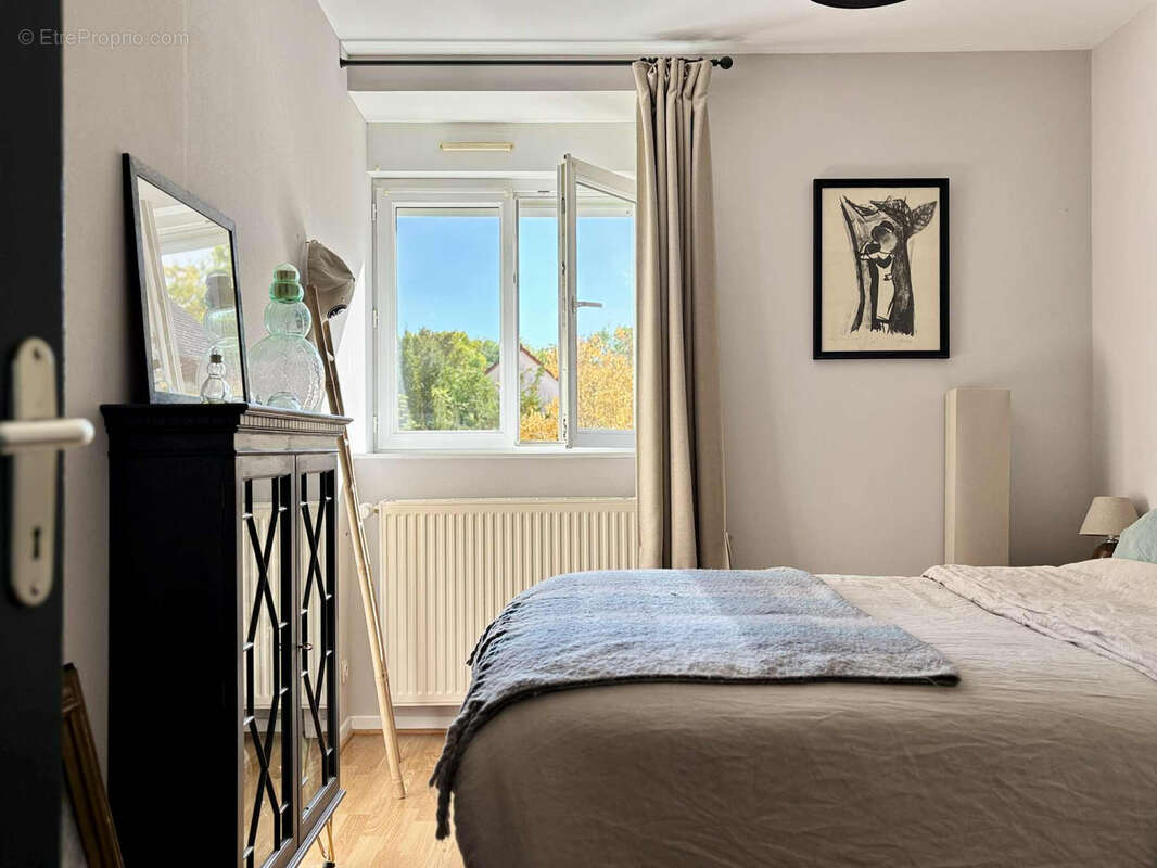 Appartement à MESSIGNY-ET-VANTOUX