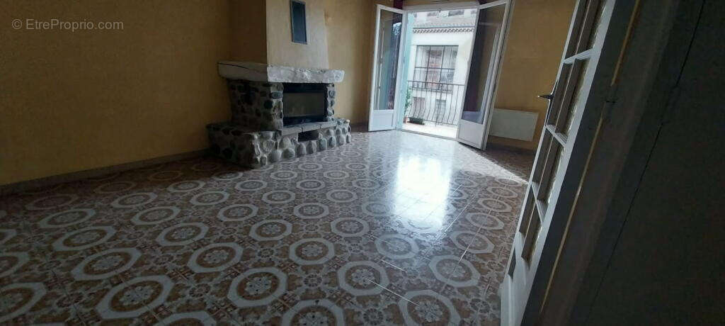 Maison à SAINT-PERAY