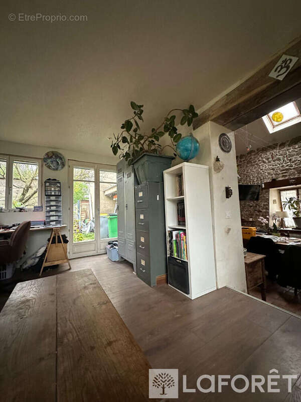 Maison à EGREVILLE
