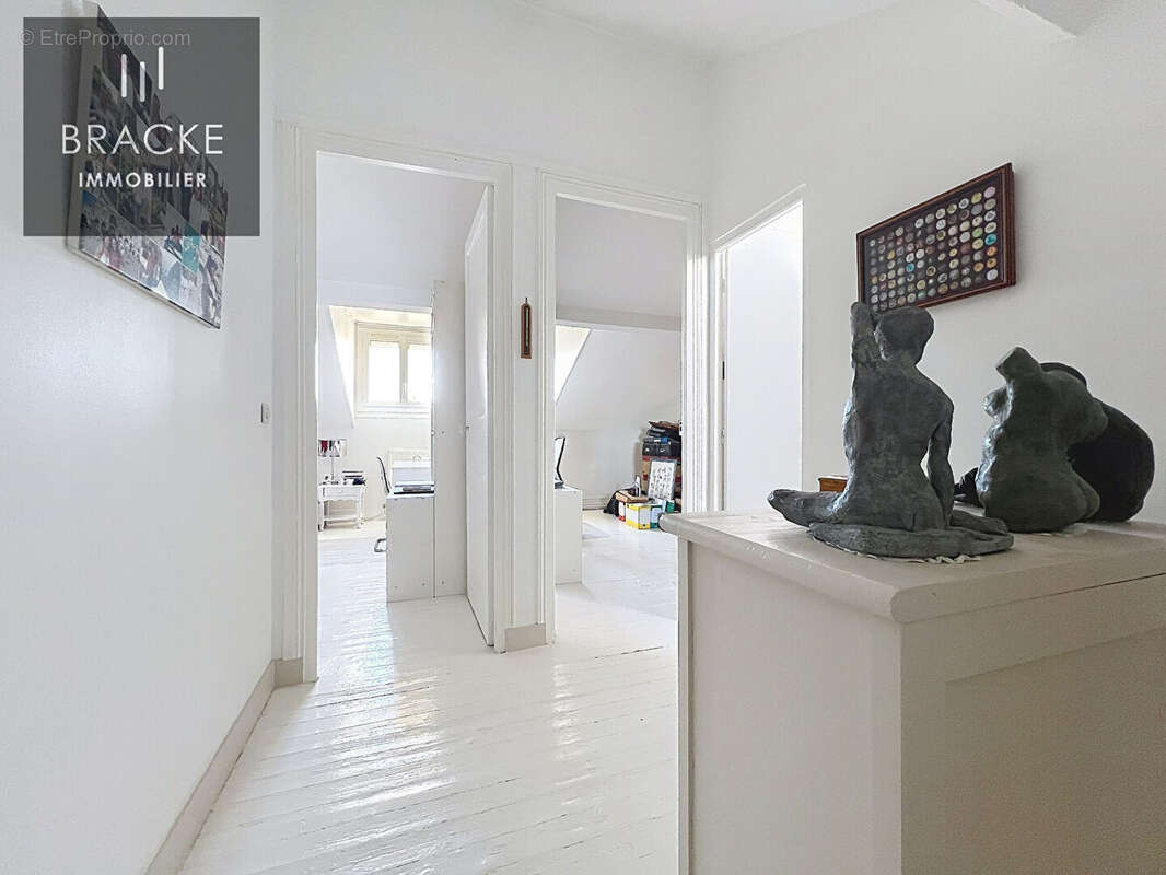 Maison à LA GARENNE-COLOMBES