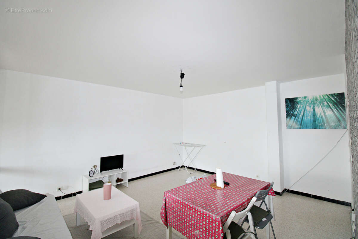 Appartement à LA VALETTE-DU-VAR