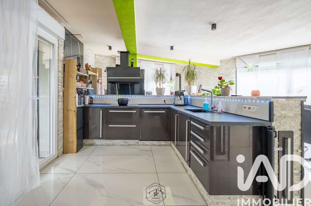 Maison 195 m² à Buding  - photo 5