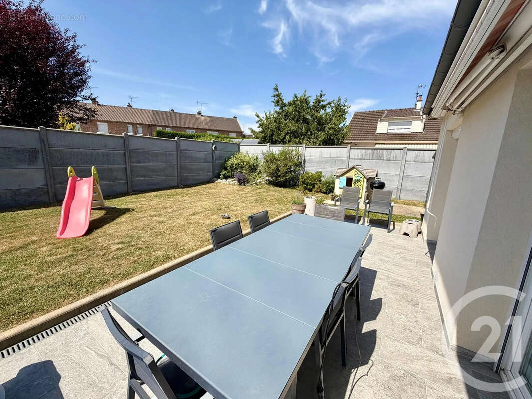 Maison 122 m² à Dammartin-En-Goele  - photo 18