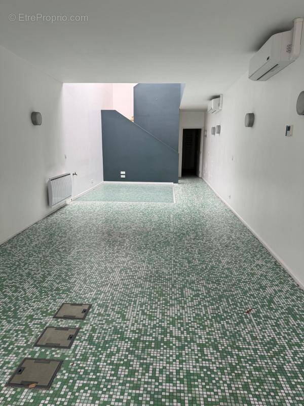 Commerce à LA ROCHELLE