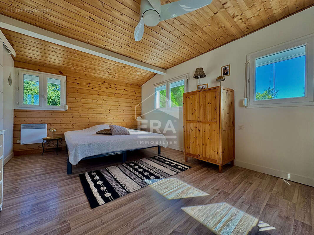 Maison à SAINT-GEORGES-DE-DIDONNE