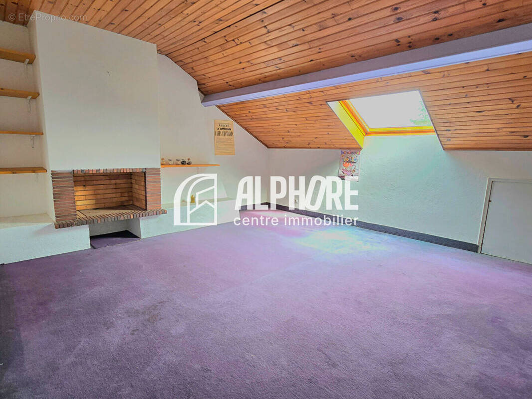 Appartement à BOUGUENAIS