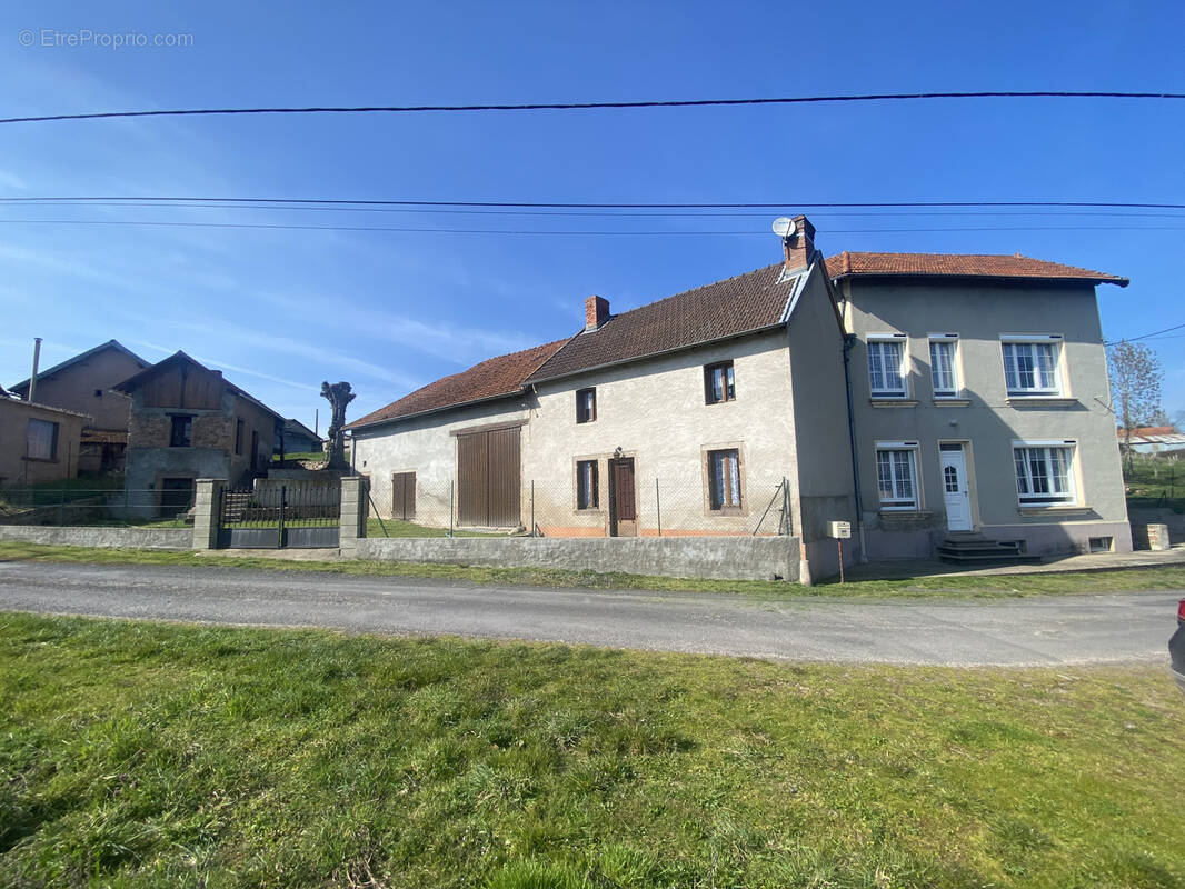 Autre à BARRAIS-BUSSOLLES