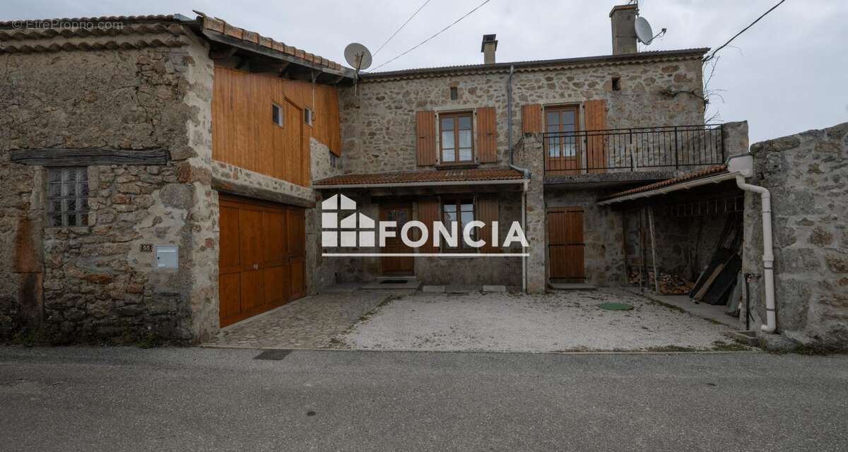 Maison à ETABLES