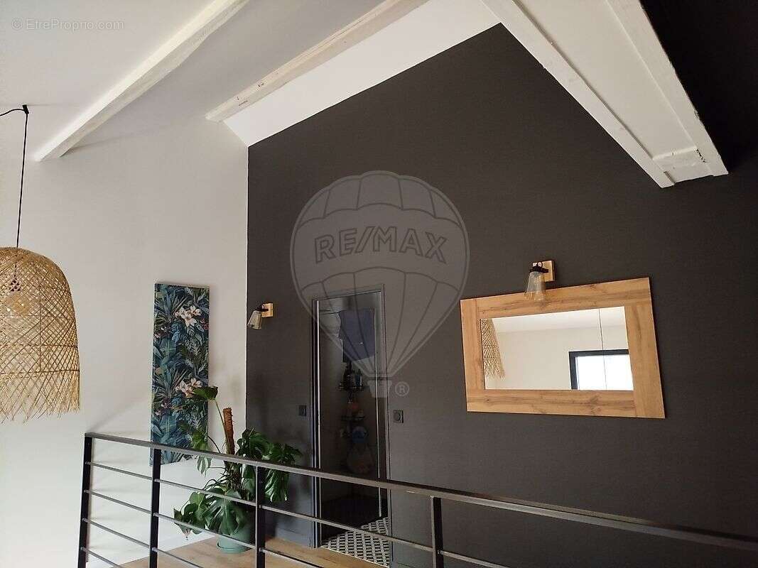 Maison à ARS-SUR-FORMANS