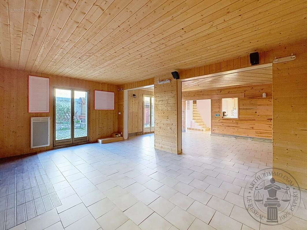 Maison à ORLU