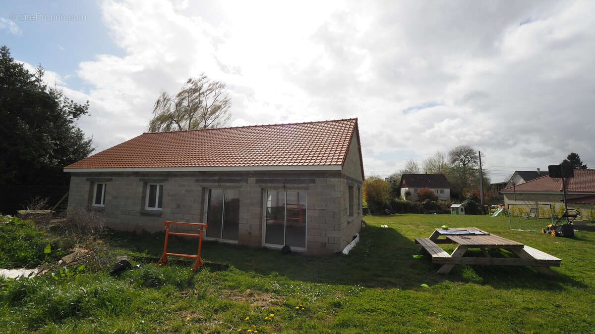 Maison à BERNEUIL