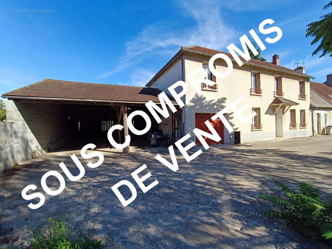 Maison à SANCERGUES
