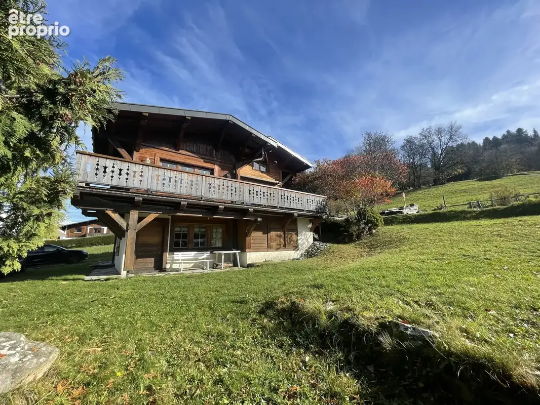 EXCLUSIVITE  Chalet 183 m2   Demi-Quartier / Megève   À proximité des pistes de ski - photo 2