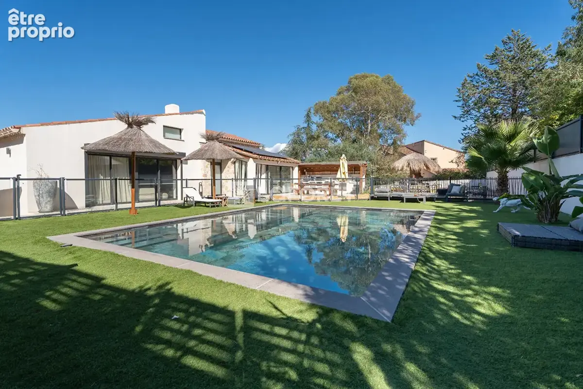 Photo Maison à La Cadiere-D'azur au prix de 1 490 000€
