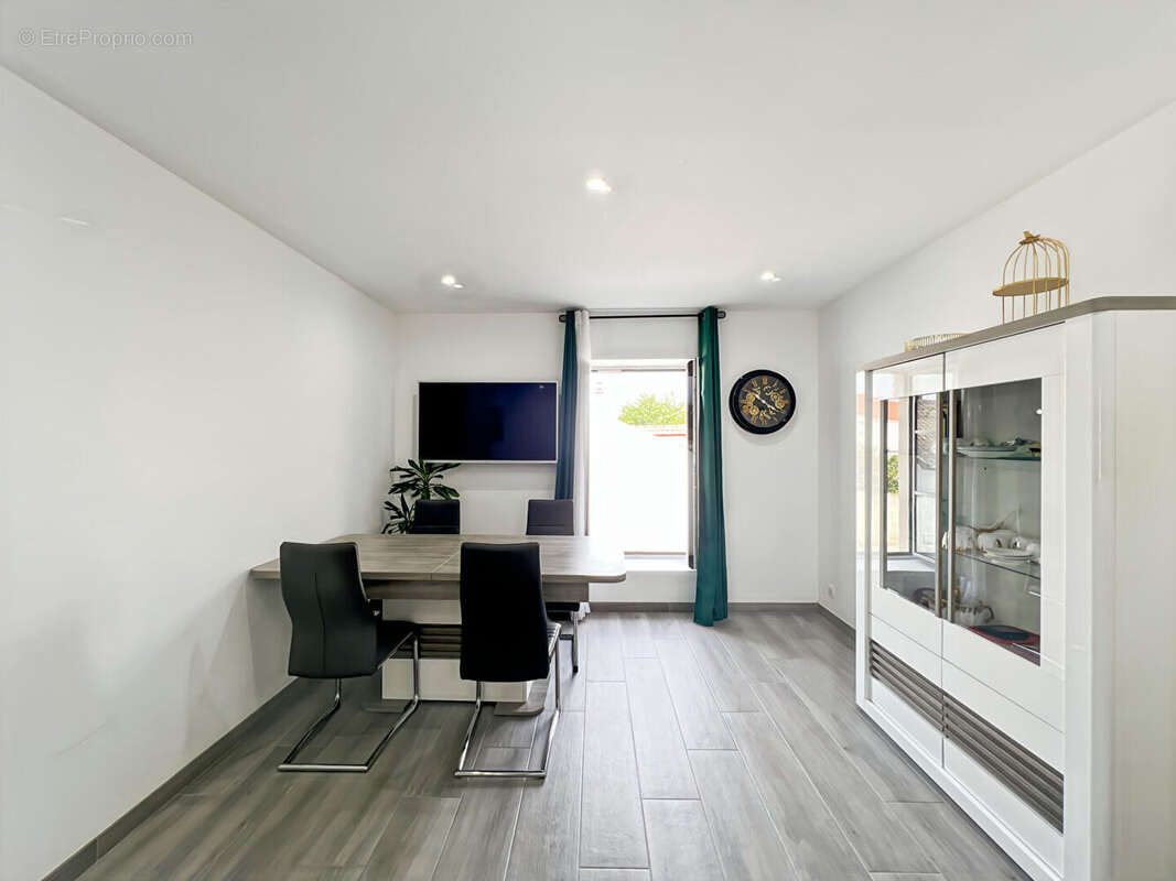 Maison à PORCHEVILLE