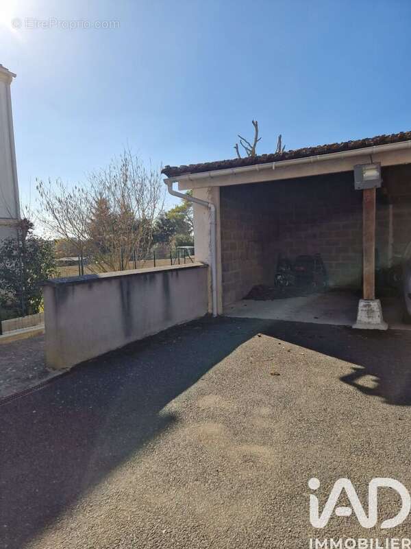 Photo 9 - Appartement à VAUX-LE-PENIL