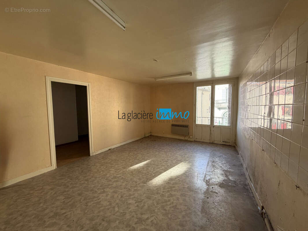 Appartement à MEZEL