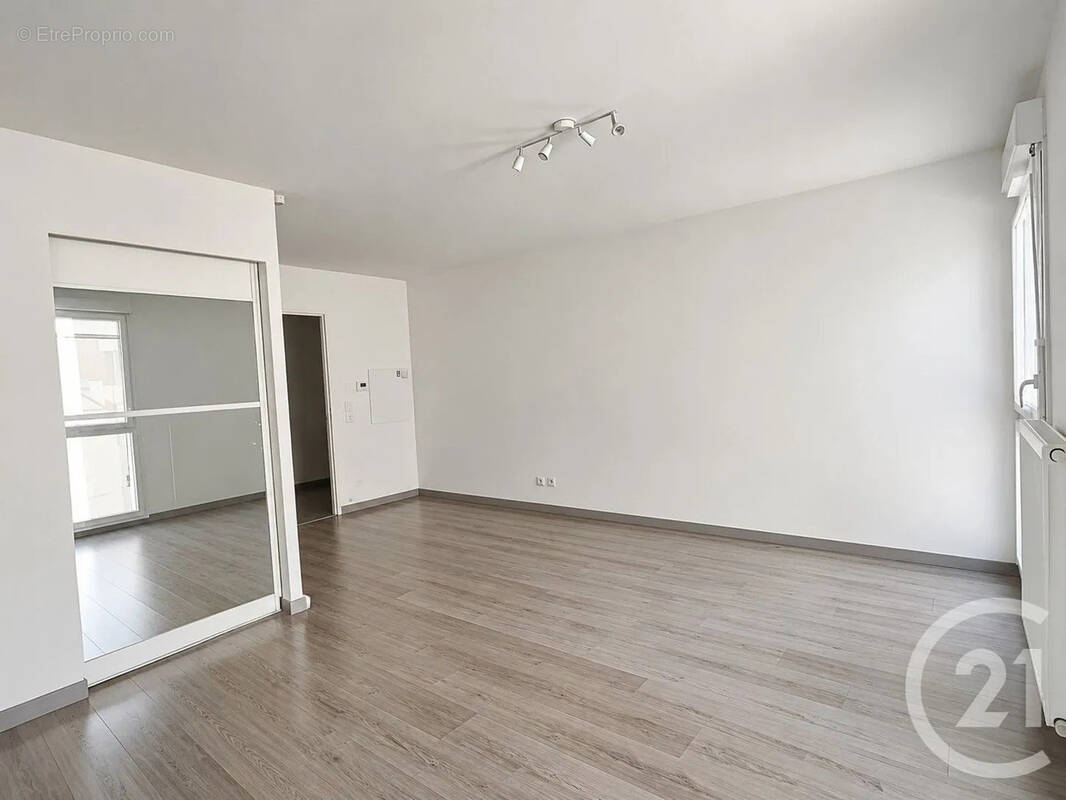 Appartement à AULNAY-SOUS-BOIS