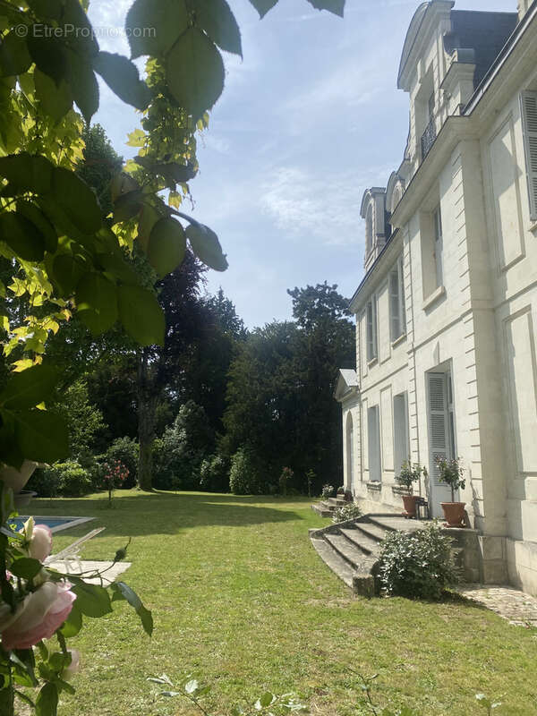 Autre à TOURS