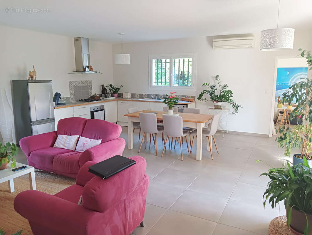 Maisons type 4 121m2 sur 2150m2 ( 2 parcelles ) - photo 5