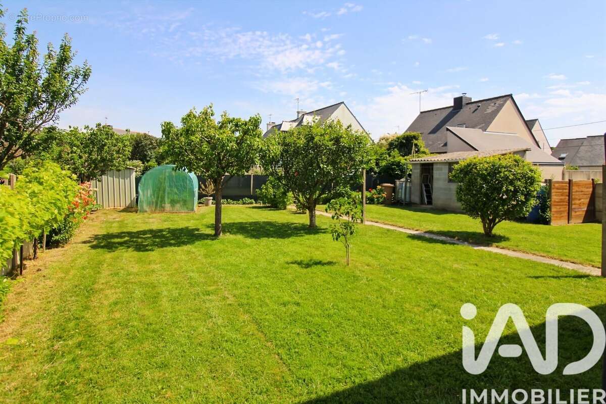 Maison 100 m² à Pommeret  - photo 4