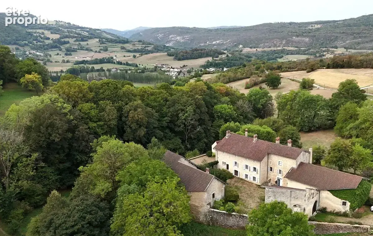 Propriété de caractère en pierres  - plus de 350 m² ?- 1,6 hectare -  cornod - photo 7