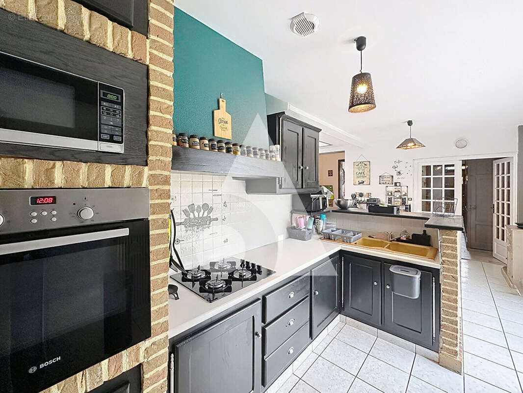 Maison à MORTAGNE-DU-NORD