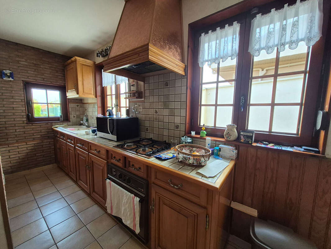 Maison à BRUAY-LA-BUISSIERE