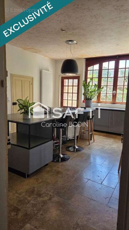 Maison 180 m² à Thouars  - photo 2