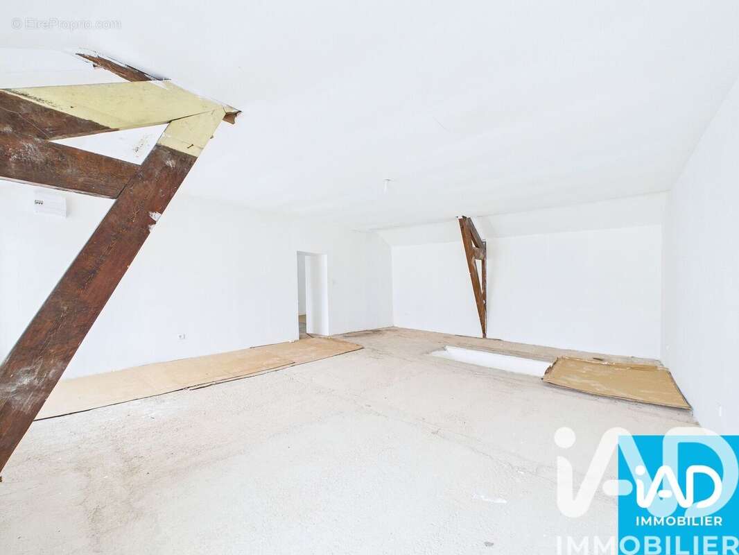 Photo 8 - Appartement à LOUVROIL