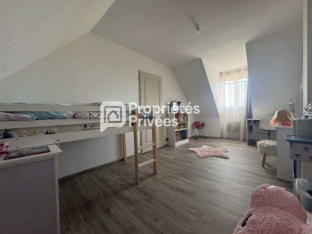 Maison à CHAMBRAY-LES-TOURS