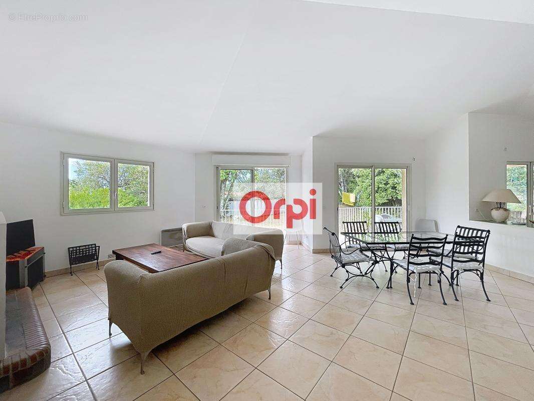 Maison à PORTO-VECCHIO