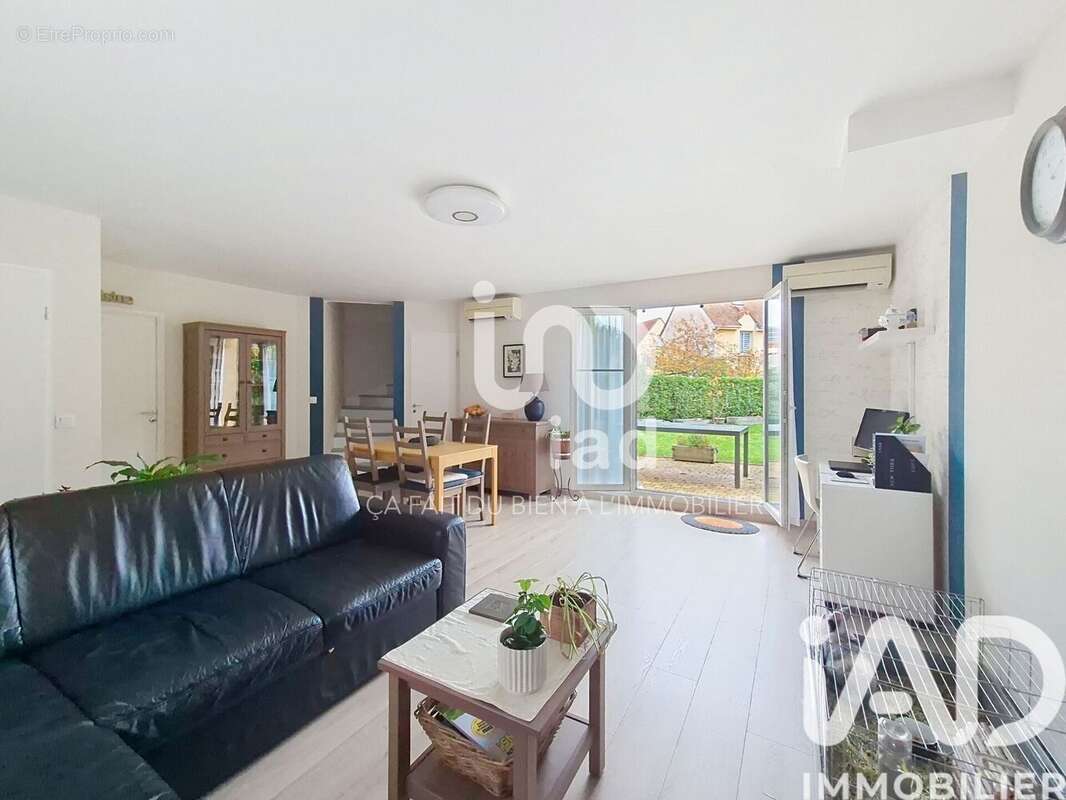 Photo 4 - Maison à LE COUDRAY-MONTCEAUX