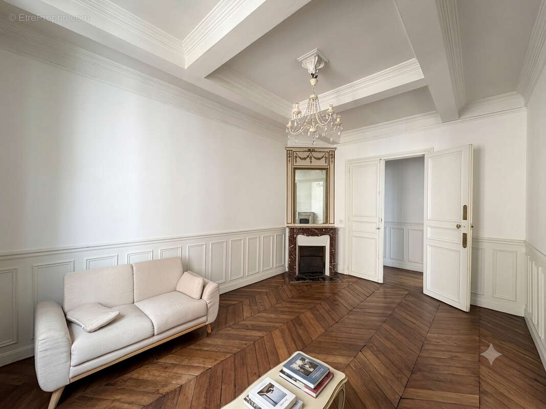 Appartement 3 pièces 64m2 - Très lumineux - Paris 15 - photo 2