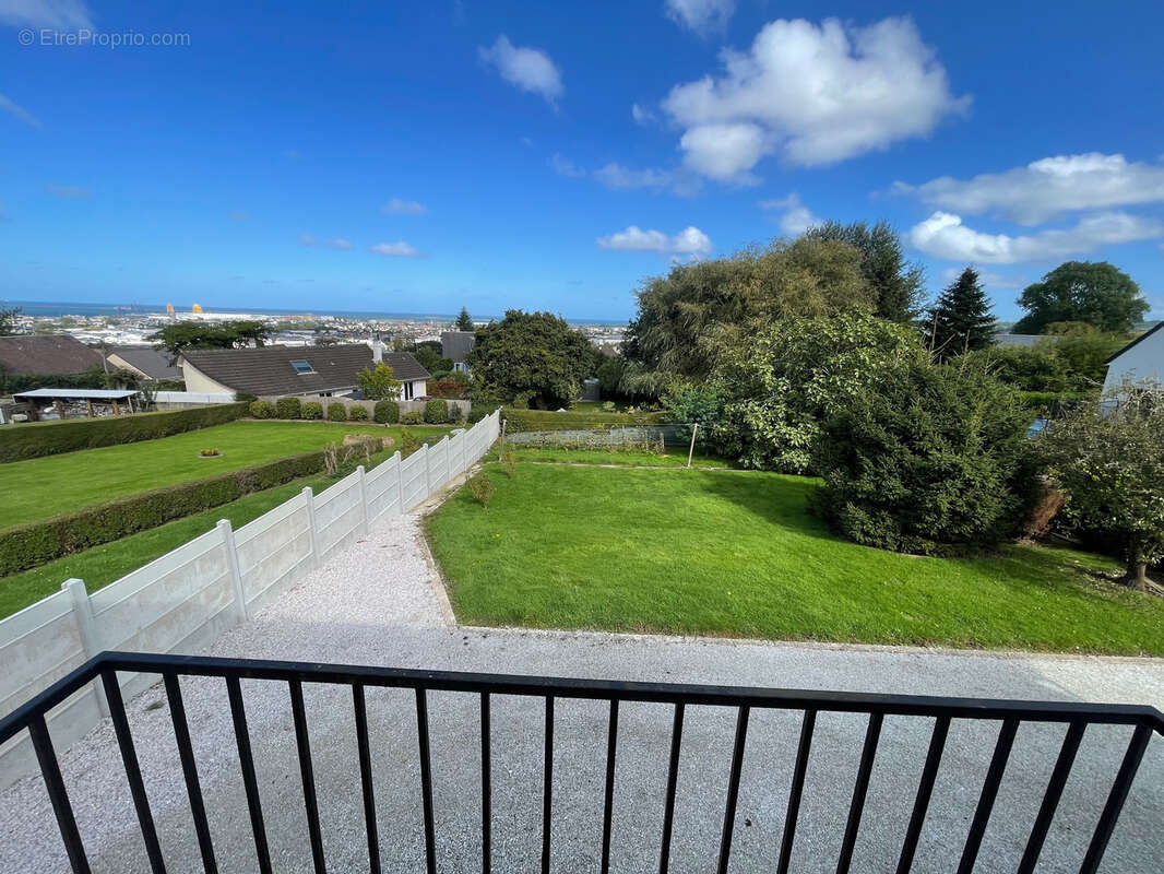 Maison à BRETTEVILLE