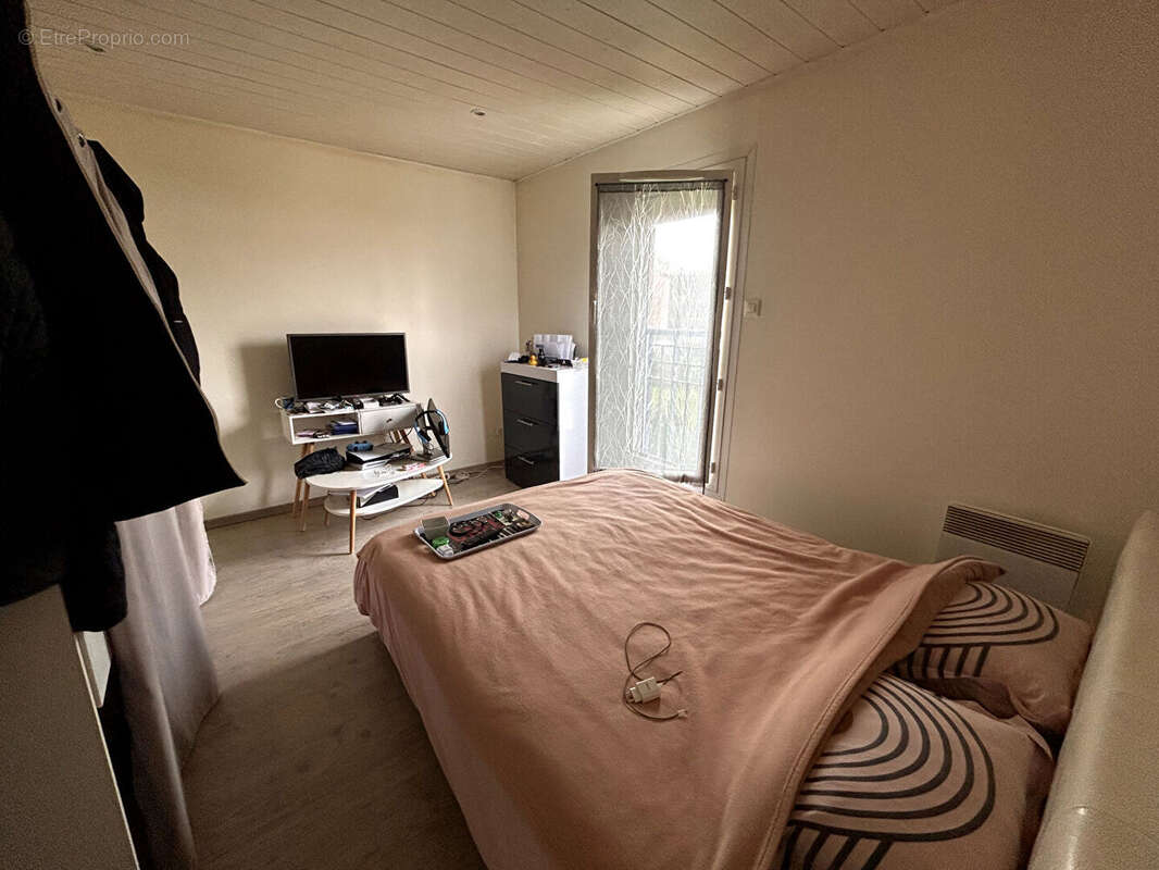 Maison à VAL-DE-REUIL