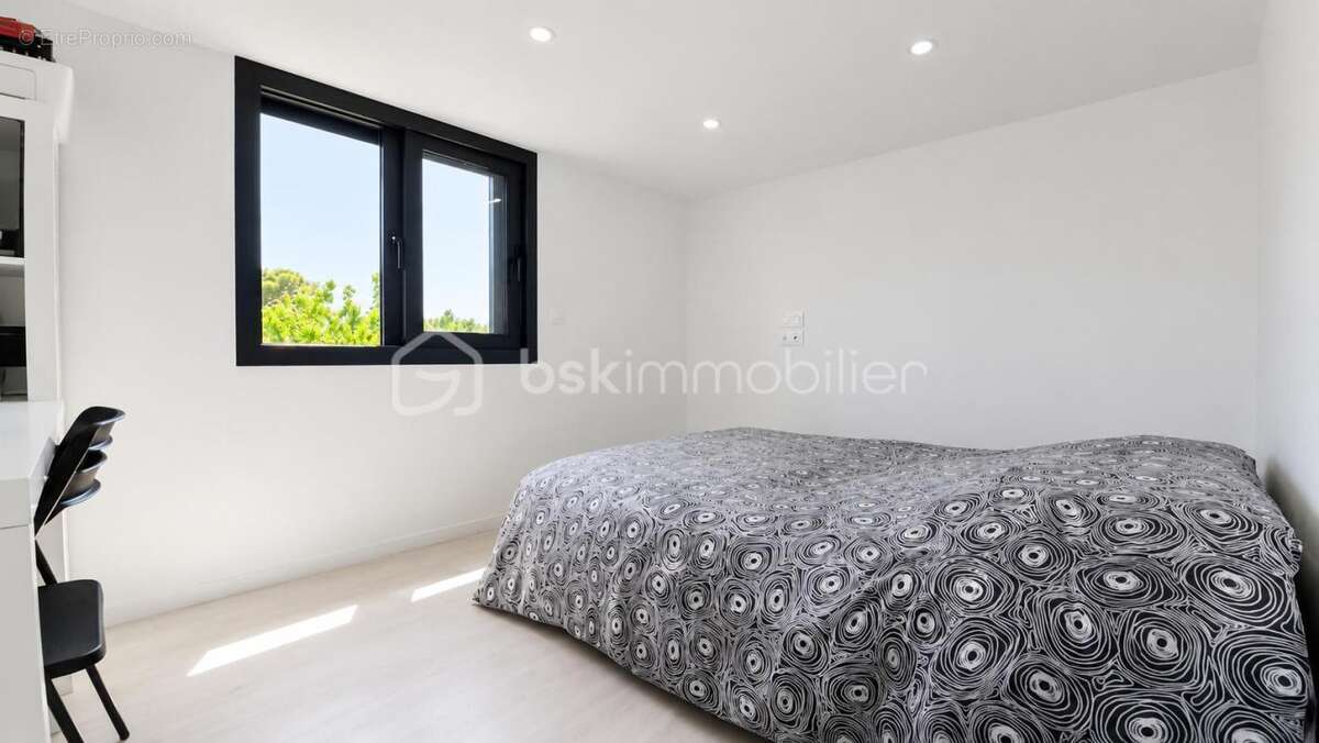 Maison à LE CASTELLET