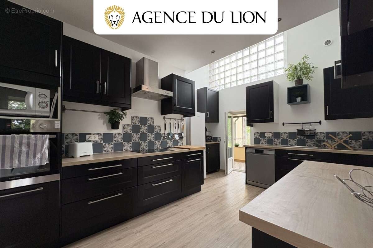 Longère de Charme Rénovée 7 pièces 4 chambres - photo 3