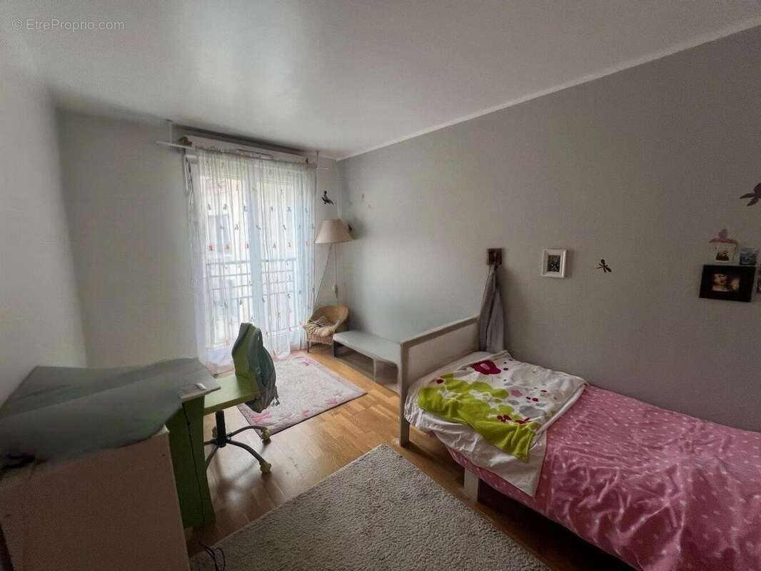 Photo 5 - Appartement à ASNIERES-SUR-SEINE