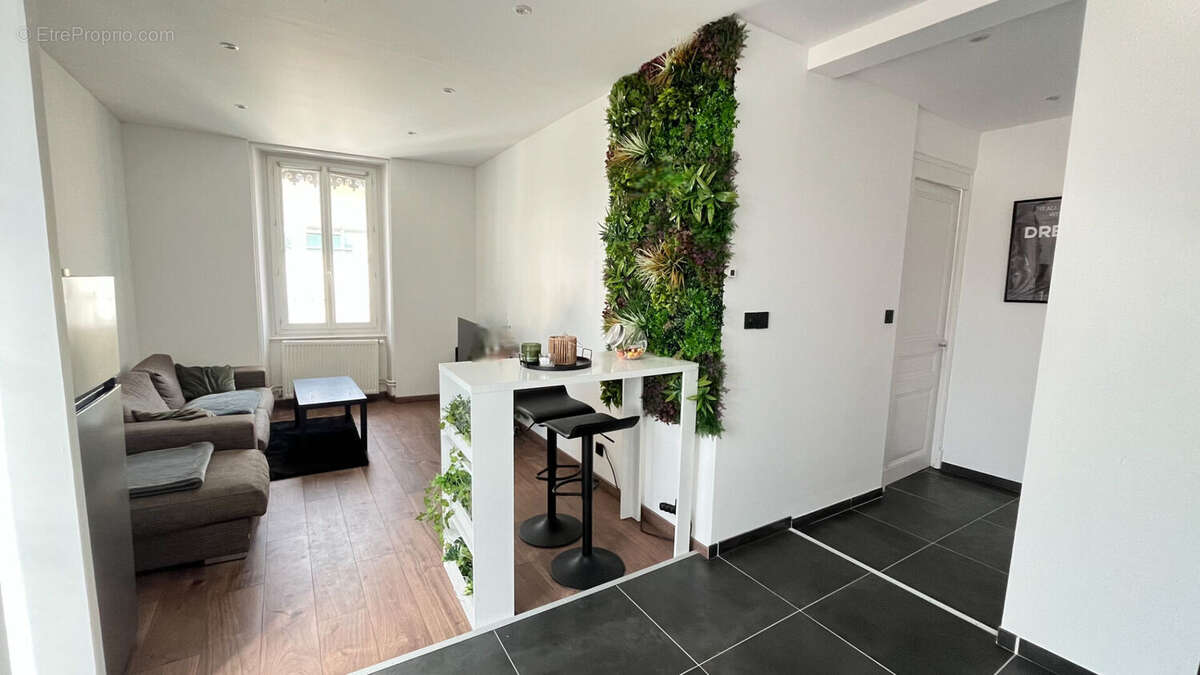 Appartement à SAINTE-COLOMBE