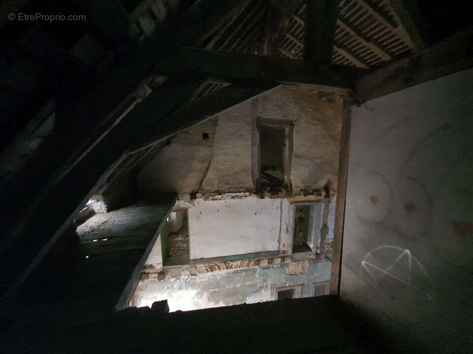 Maison à REUILLY