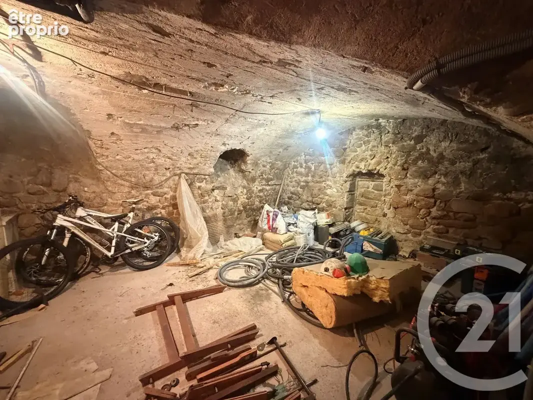 Maison 7 pièces 228 m² à vendre à Annonay (07100) - photo 22