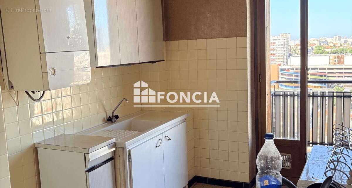 Appartement à MARSEILLE-14E