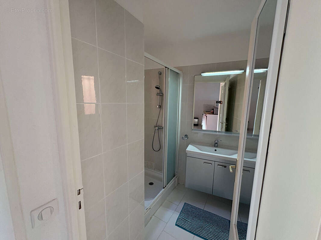 T2 à vendre vue mer à Porticcio - Résidence avec piscine et tennis - photo 8